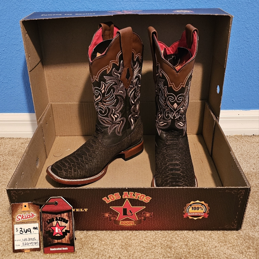 Los Altos Black and Brown Cowboy Boots
